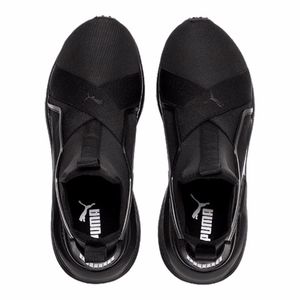 New- Puma size 7 shoes